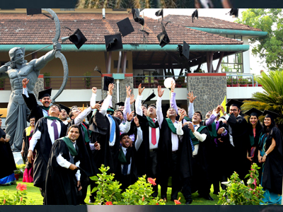 IIM Kozhikode Announces ‘Scholars For Future’ Awards For Early Stage ...