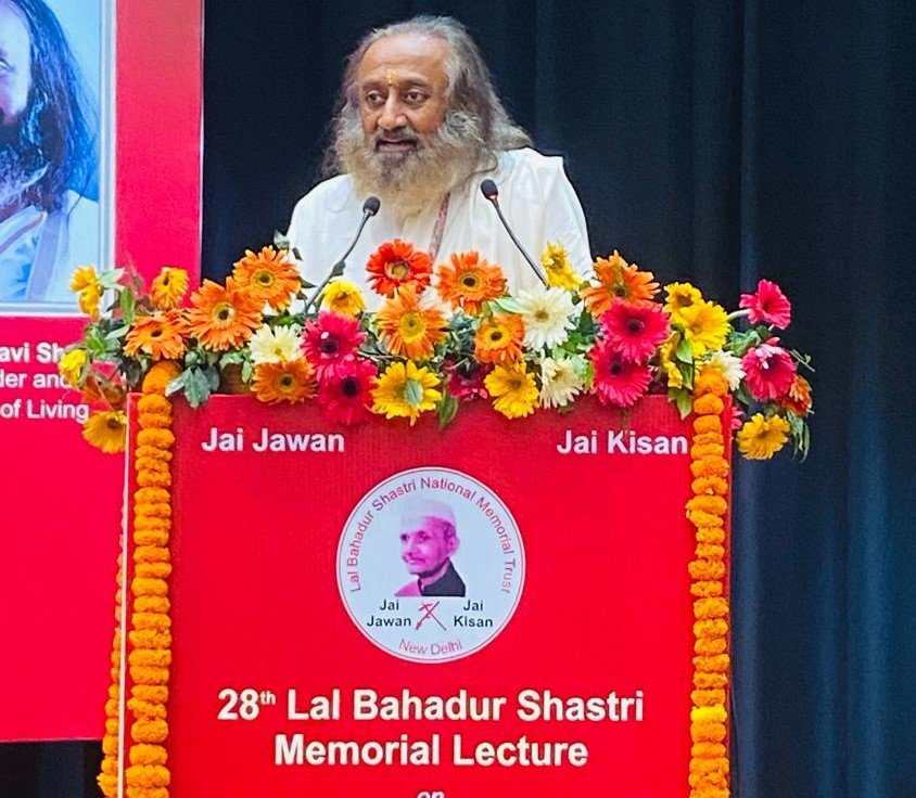 Countries must focus on Peace Education: Sri Sri Ravi Shankar
