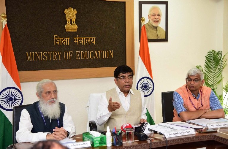 Smart India Hackathon 2022 grand finale for both hardware and software editions begins Aug 25