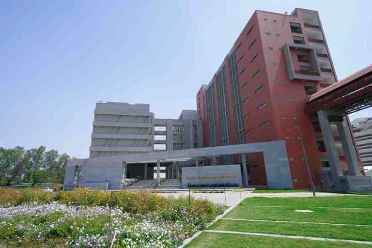 Amrita School of Medicine Opens at Faridabad