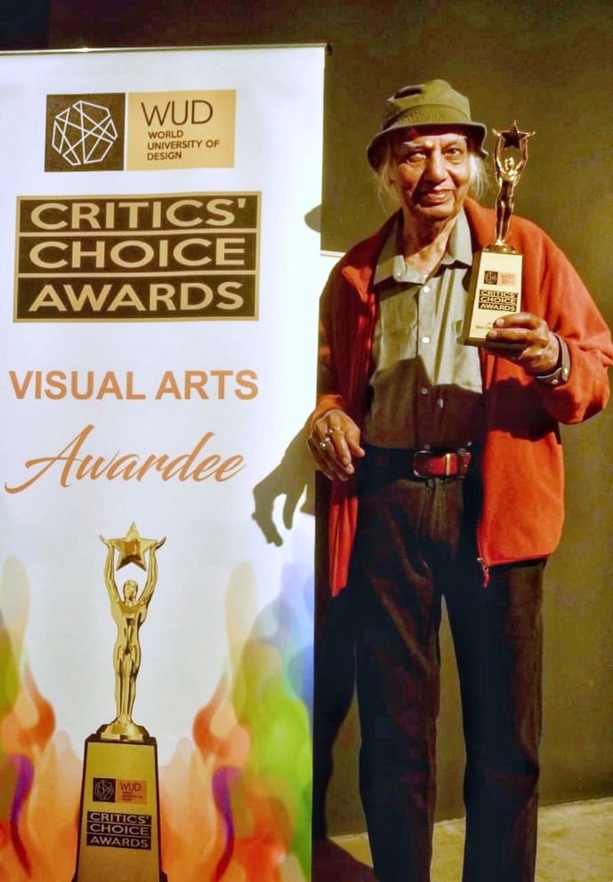 WUD honors renowned Printmaker Devraj Dakoji with ‘Critics Choice Award’