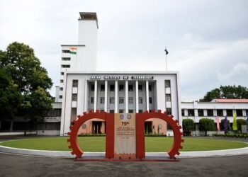 IIT Kharagpur Launches Online Executive Programmes in AI, Machine Learning, and Tech Leadership